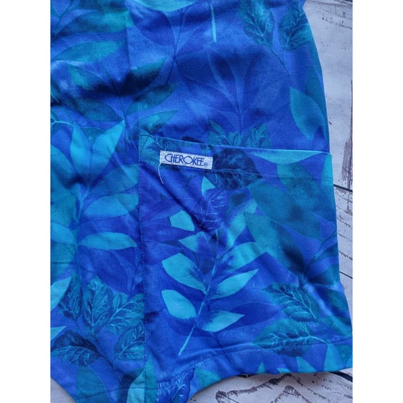 Vintage Cherokee Tropica Bluel Floral Button Up Scrub Top Nurse Top New Size XL - Picture 2 of 10